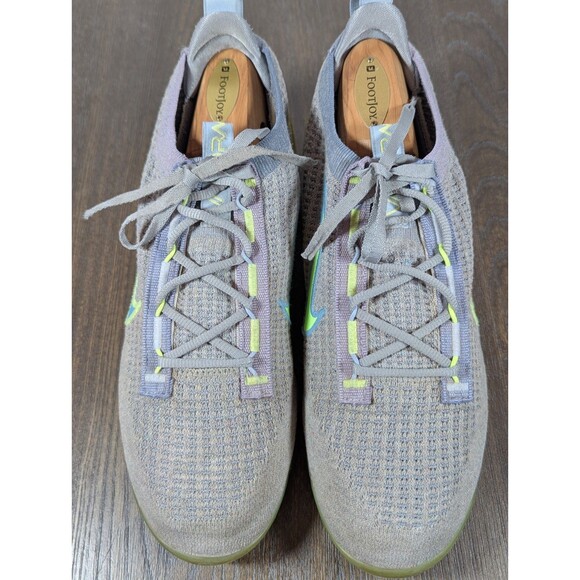Nike Air Vapormax DH4084-003 Running Sneaker Shoes Mens 9 Gray Neon Green Knit - Picture 5 of 16